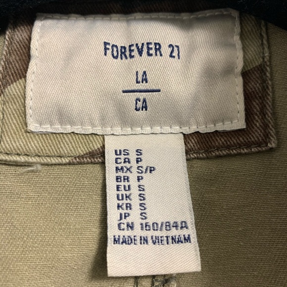 CAMO JACKET FROM FOREVER 21 - Picture 4 of 4